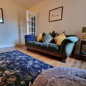 https://stay-at-128.hotels-newcastle-upon-tyne.com